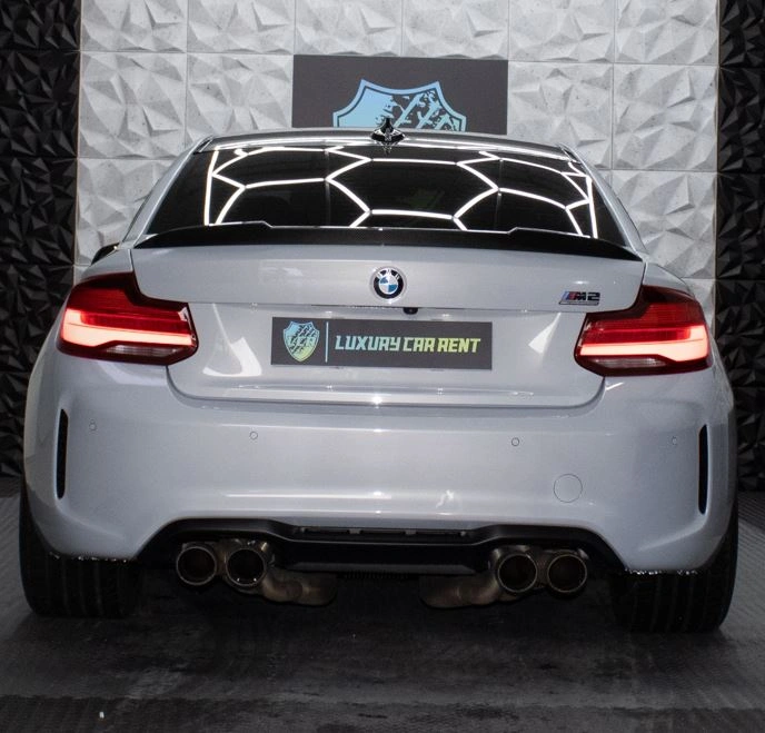 LCR Autovermietung BMW M2 Competition Auto mieten Tirol Luxusfahrzeuge Luxury Car Rent Luxusfahrzeug mieten Autokauf nahe Innsbruck